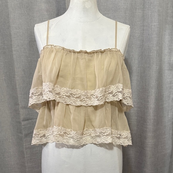 American Eagle Outfitters Tops - American Eagle Lace Trimmed Cropped Top-Sz M-Cream/White-Semi Sheer-Adj Straps